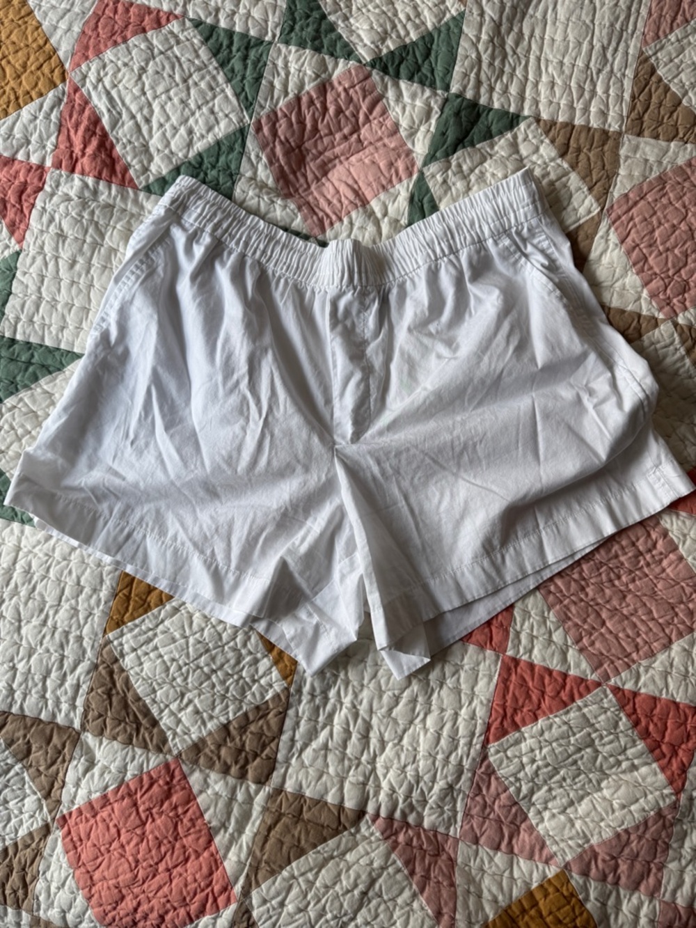 GAP White Elastic-Waist Athletic Cotton Shorts